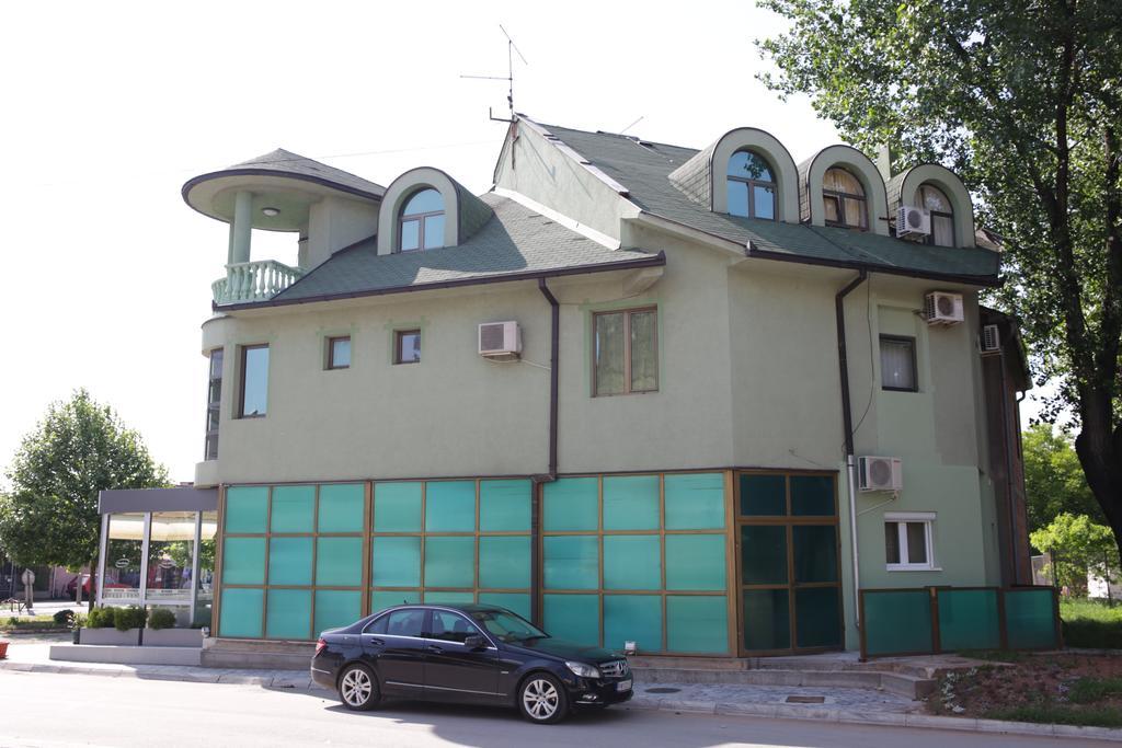 Guesthouse Villa Modex Paraćin Dış mekan fotoğraf